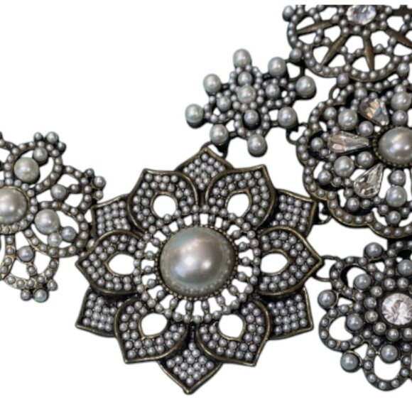 Retired Plunder Rosemary Faux Pearl & Rhinestone Snowflake Bib Necklace - Picture 6 of 7